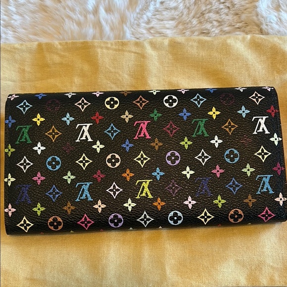 Louis Vuitton Murakami Monogram Wallet - Picture 3 of 16